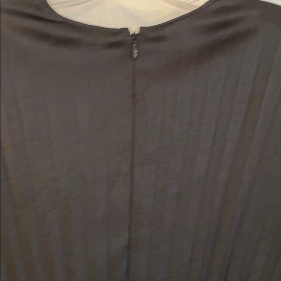 NWT A.L.C. Black Satin accordion pleated dress 8 - Picture 9 of 13